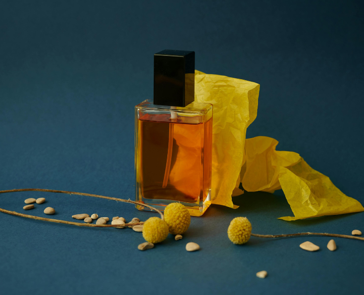 Floral creation process The 1 Perfume